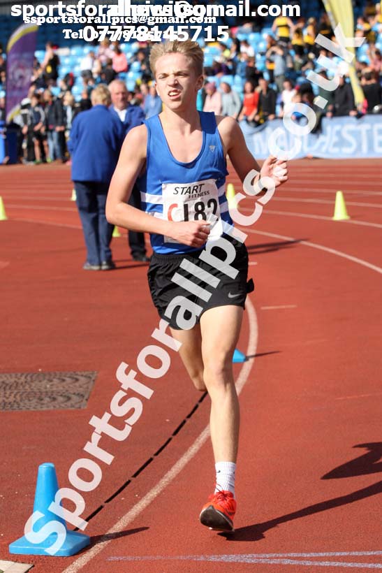 Mens under-17s  Northern 3 Stage Road Relay, SportsCity, Manchester. Photo: David T. Hewitson/Sports for All Pics